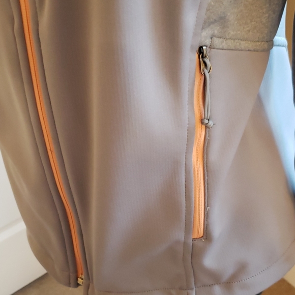 North Face Gray and Orange Jacket - Picture 3 of 8